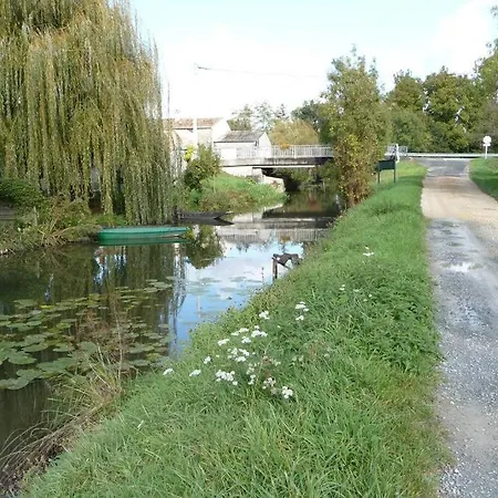 Tatil Evi Les Traversies Maille (Vendee)